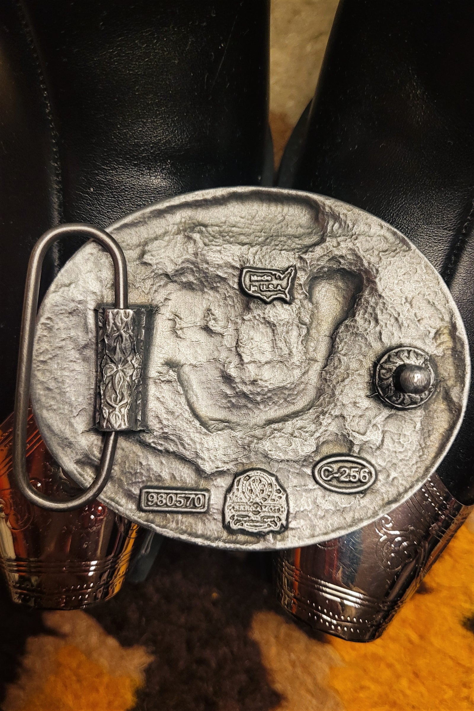 Boot Scootin' Belt Buckle (American Vintage)